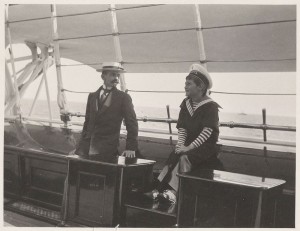 Цесаревич и Пьер Жильяр на яхте Штандартъ